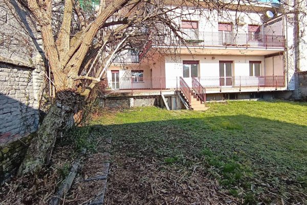 casa indipendente in vendita ad Alessandria in zona zona Pista