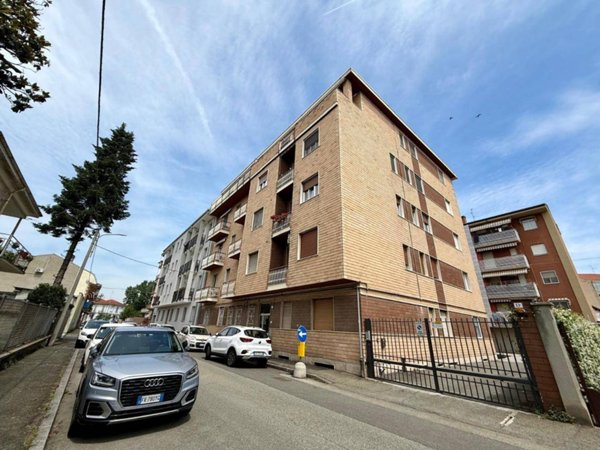 appartamento in vendita ad Alessandria in zona Il Cristo