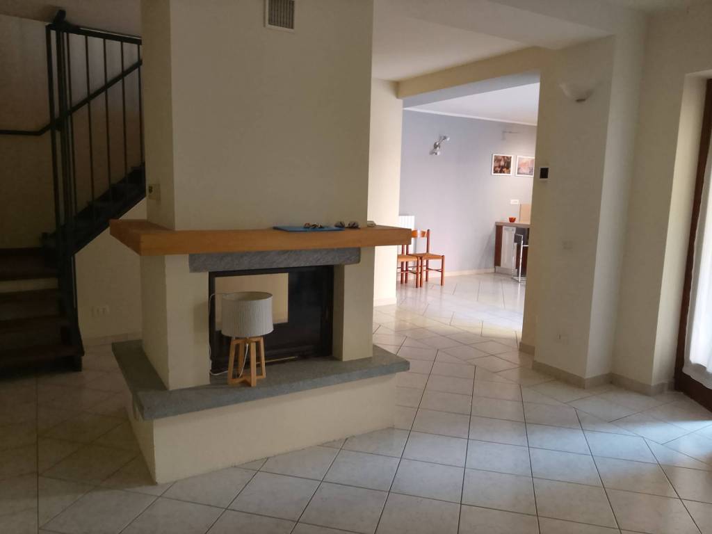 casa indipendente in vendita ad Alessandria in zona Centro Città