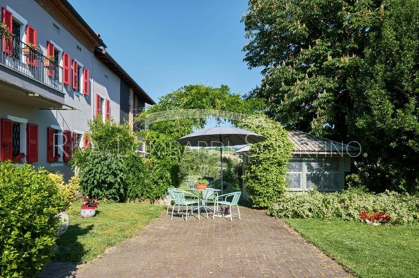casa indipendente in vendita ad Alessandria in zona Valle San Bartolomeo
