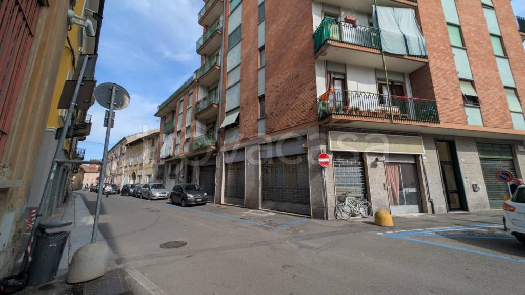 appartamento in vendita ad Alessandria in zona Borgo Rovereto