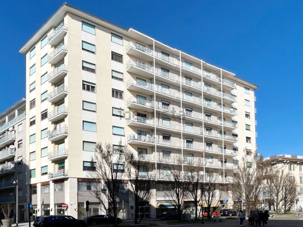appartamento in vendita ad Alessandria in zona Borgo Rovereto