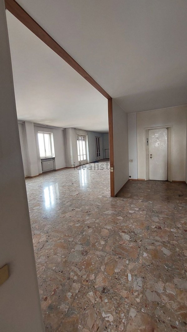 appartamento in vendita ad Alessandria in zona Piazza Garibaldi