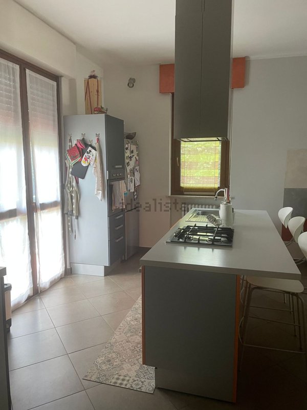 appartamento in vendita ad Alessandria in zona Valmadonna