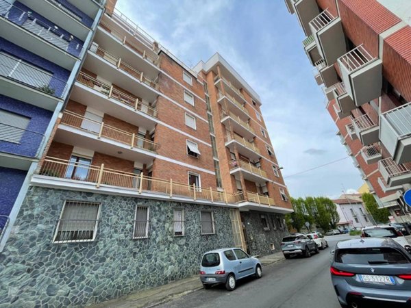 appartamento in vendita ad Alessandria in zona zona Pista