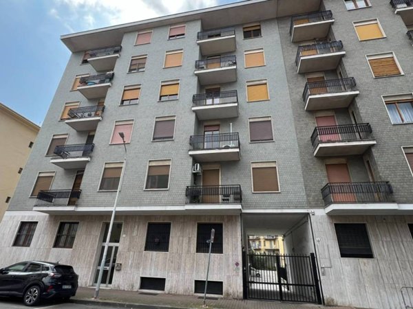 appartamento in vendita ad Alessandria in zona Borgo Rovereto