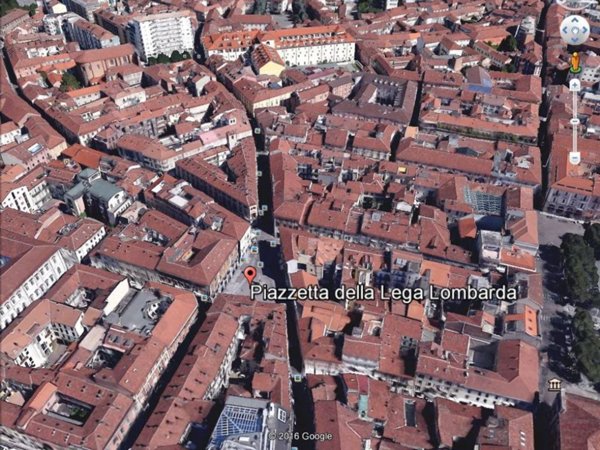 negozio in vendita ad Alessandria in zona Borgo Rovereto