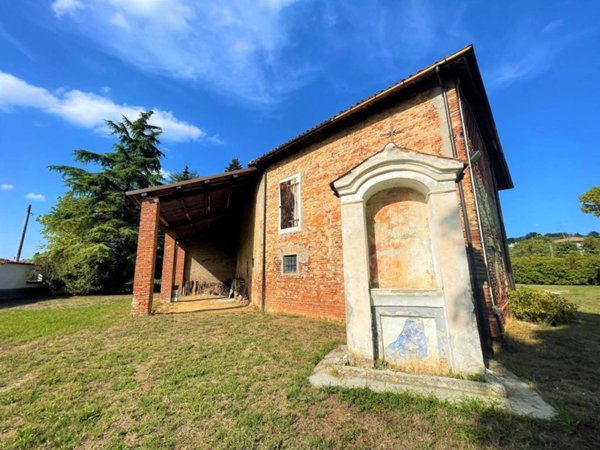 casa indipendente in vendita ad Alessandria in zona Valmadonna