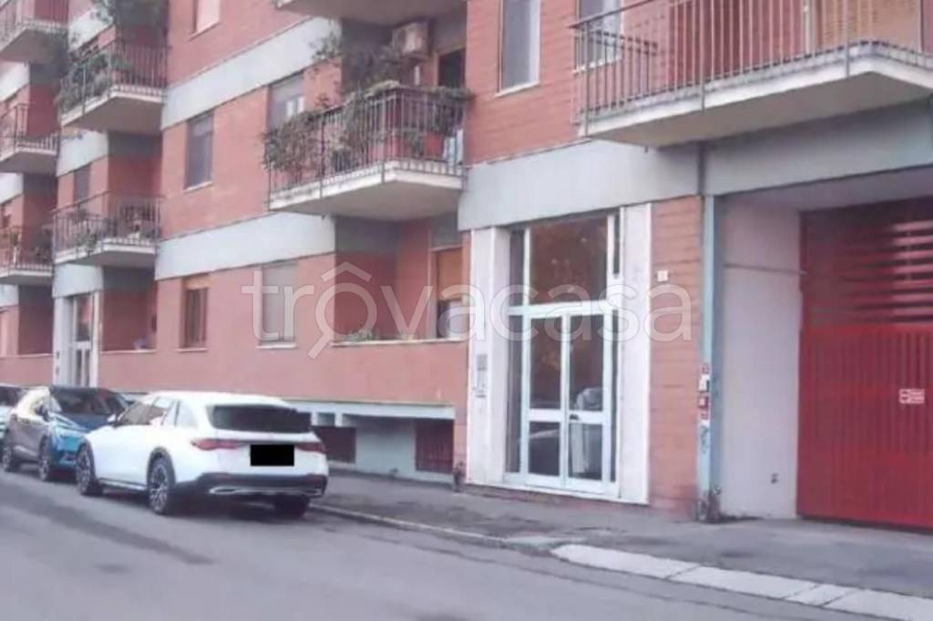 appartamento in vendita ad Alessandria in zona zona Pista