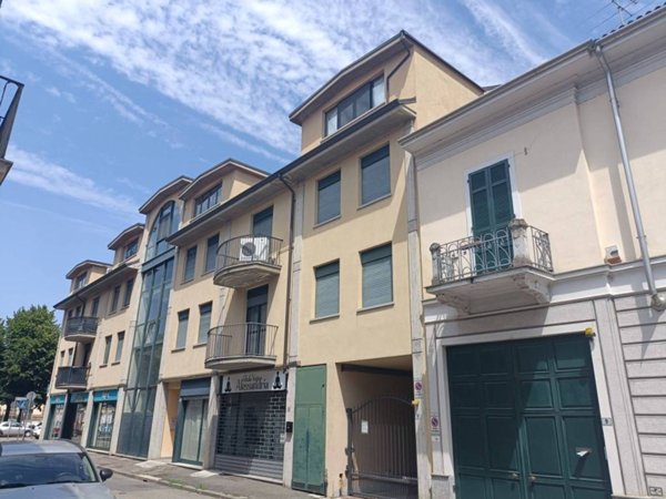 appartamento in vendita ad Alessandria in zona Borgo Rovereto