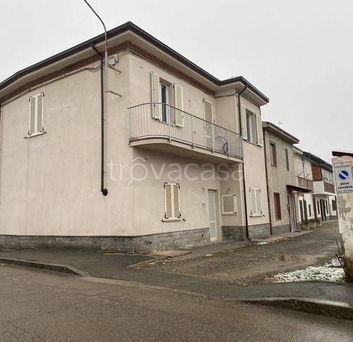 casa indipendente in vendita ad Alessandria in zona Spinetta Marengo