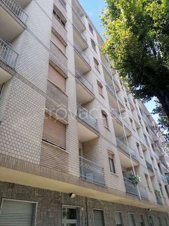 appartamento in vendita ad Alessandria in zona zona Pista