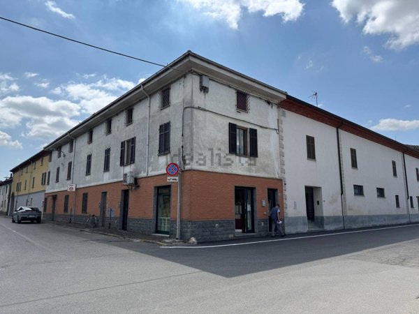 appartamento in vendita ad Alessandria in zona Castelceriolo