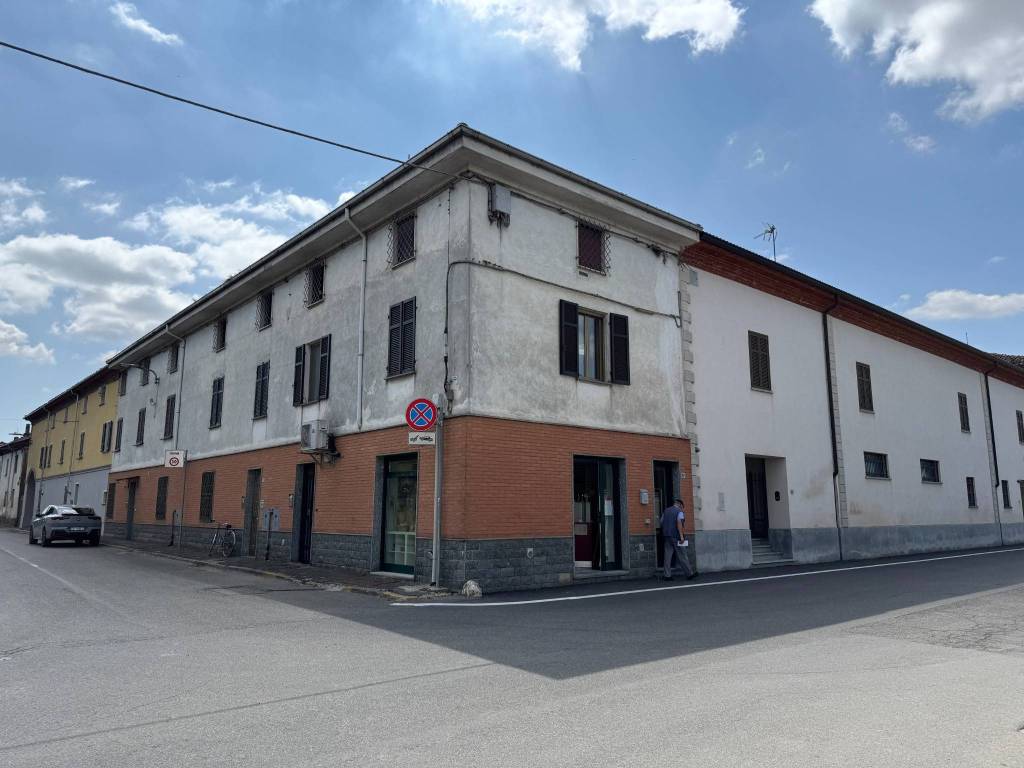appartamento in vendita ad Alessandria in zona Castelceriolo