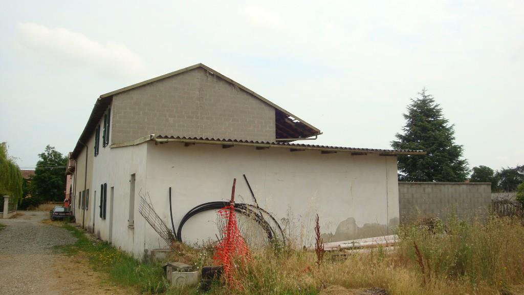 casa indipendente in vendita ad Alessandria in zona San Giuliano Vecchio