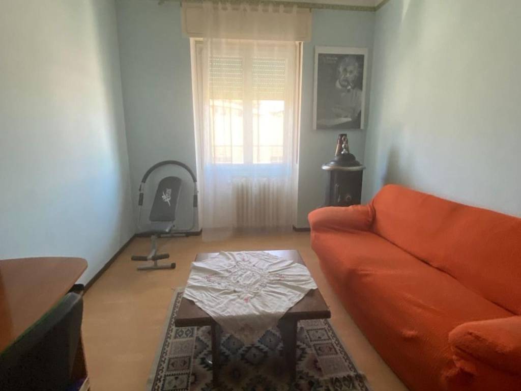 appartamento in vendita ad Alessandria in zona zona Pista