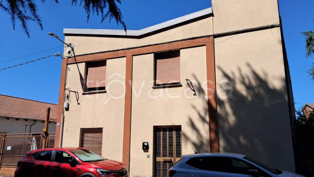 casa indipendente in vendita ad Alessandria in zona Il Cristo