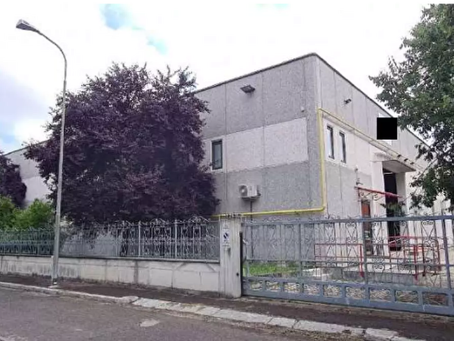 locale di sgombero in vendita ad Alessandria