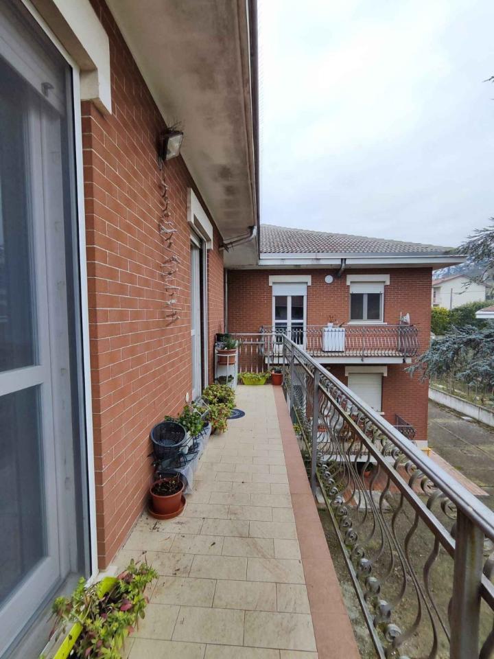 appartamento in vendita ad Alessandria in zona Valle San Bartolomeo