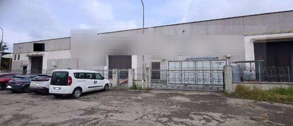 capannone in vendita ad Alessandria