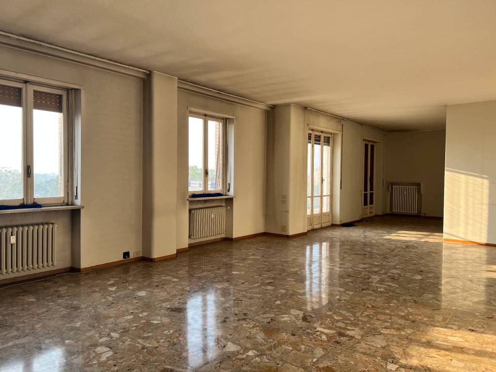 appartamento in vendita ad Alessandria in zona Piazza Garibaldi