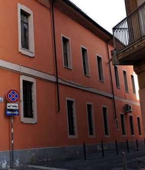 negozio in vendita ad Alessandria