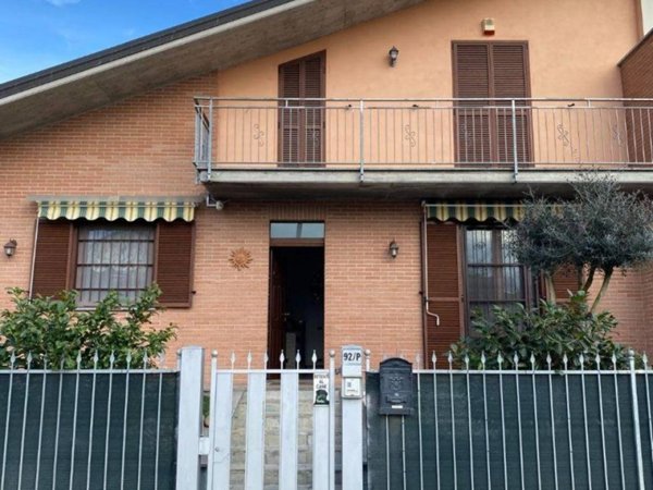 casa indipendente in vendita ad Alessandria in zona Spinetta Marengo