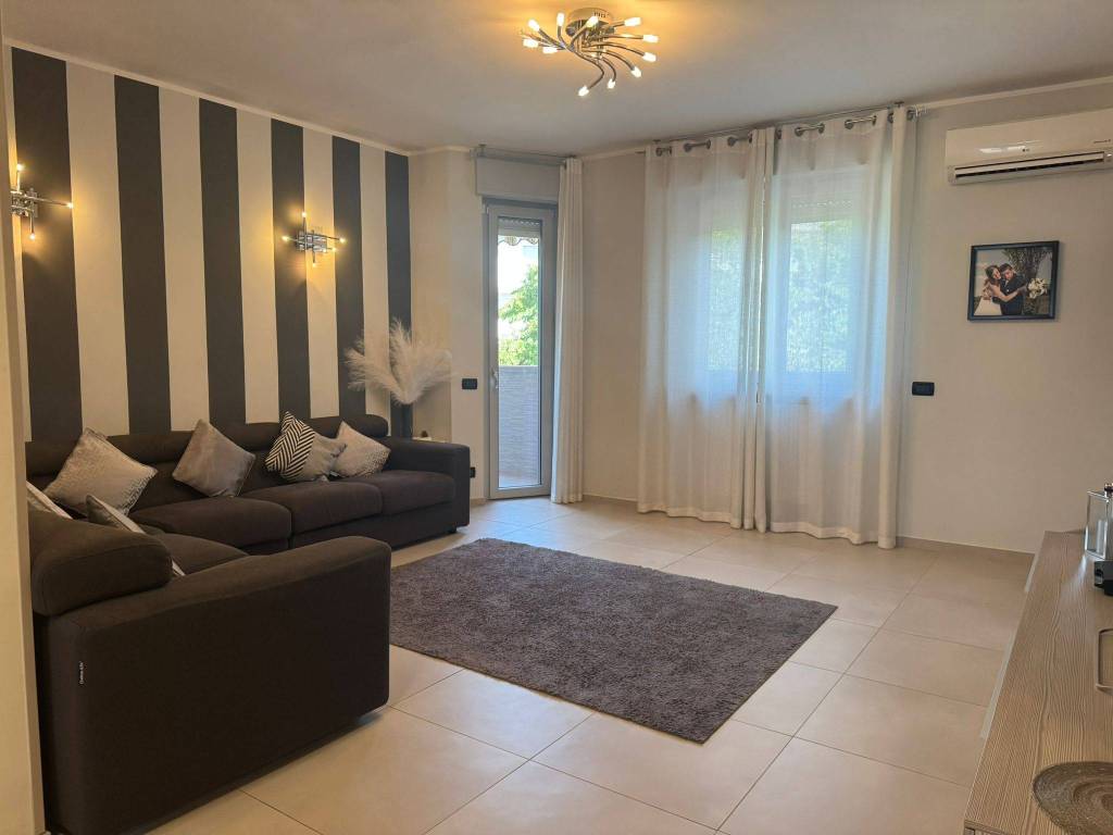 appartamento in vendita ad Alessandria in zona Spinetta Marengo