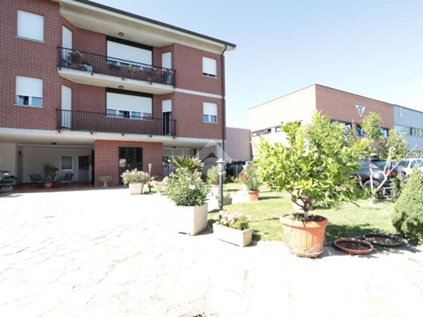 casa indipendente in vendita ad Alessandria in zona Il Cristo