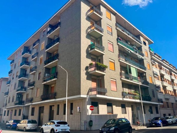 appartamento in vendita ad Alessandria in zona Borgo Rovereto