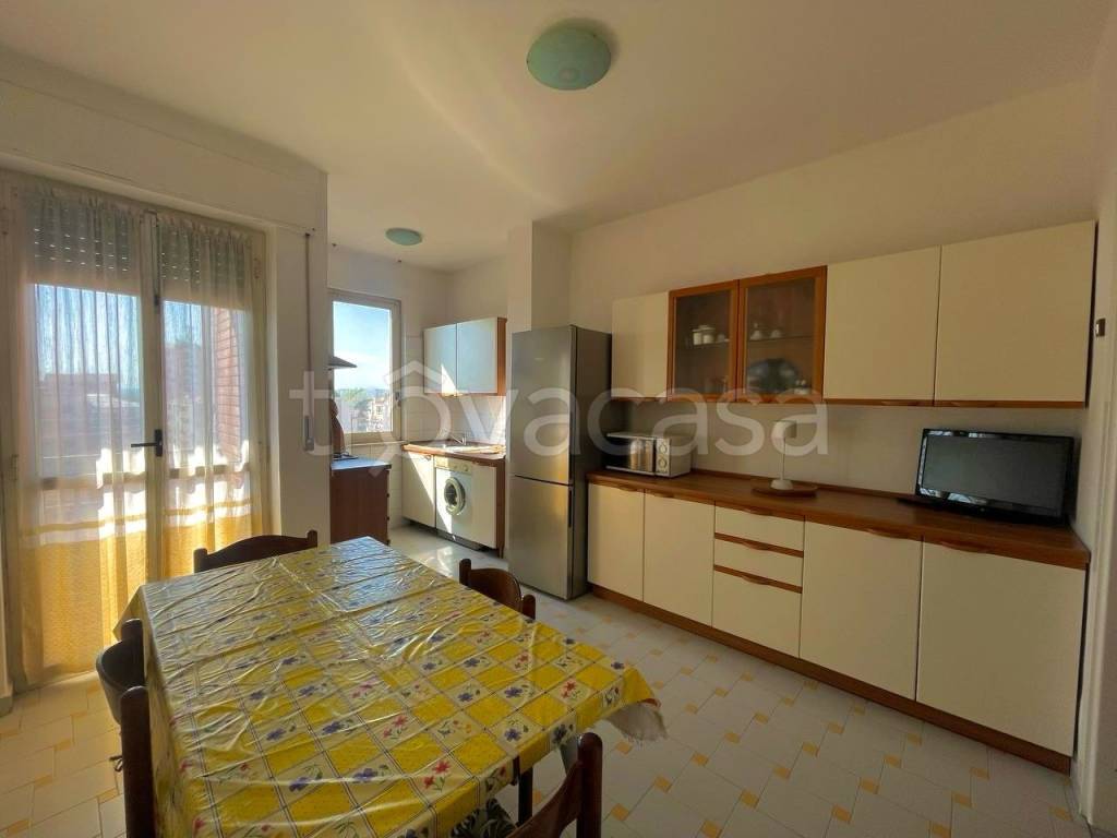 appartamento in vendita ad Alessandria in zona Borgo Rovereto