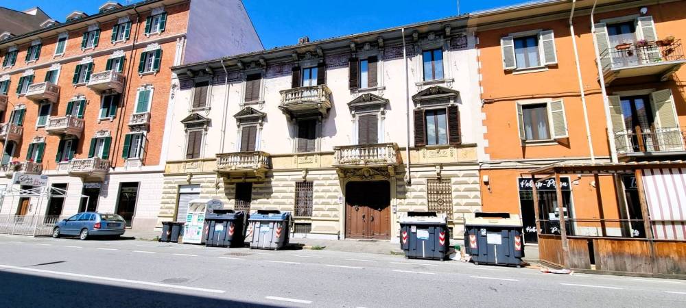 casa indipendente in vendita ad Alessandria in zona Piazza Matteotti