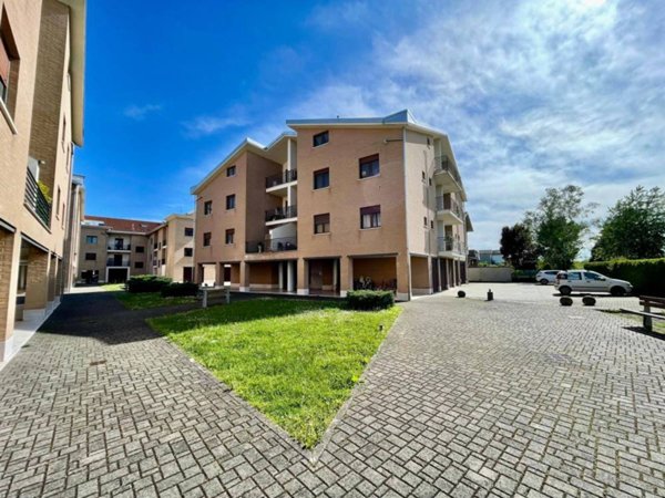 appartamento in vendita ad Alessandria in zona Orti
