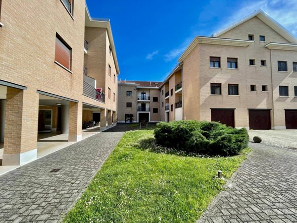 appartamento in vendita ad Alessandria in zona Orti