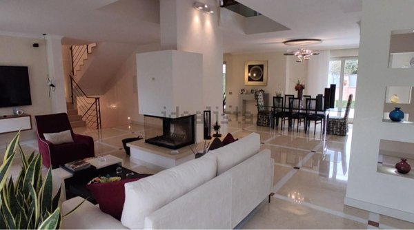 casa indipendente in vendita ad Alessandria in zona Valle San Bartolomeo