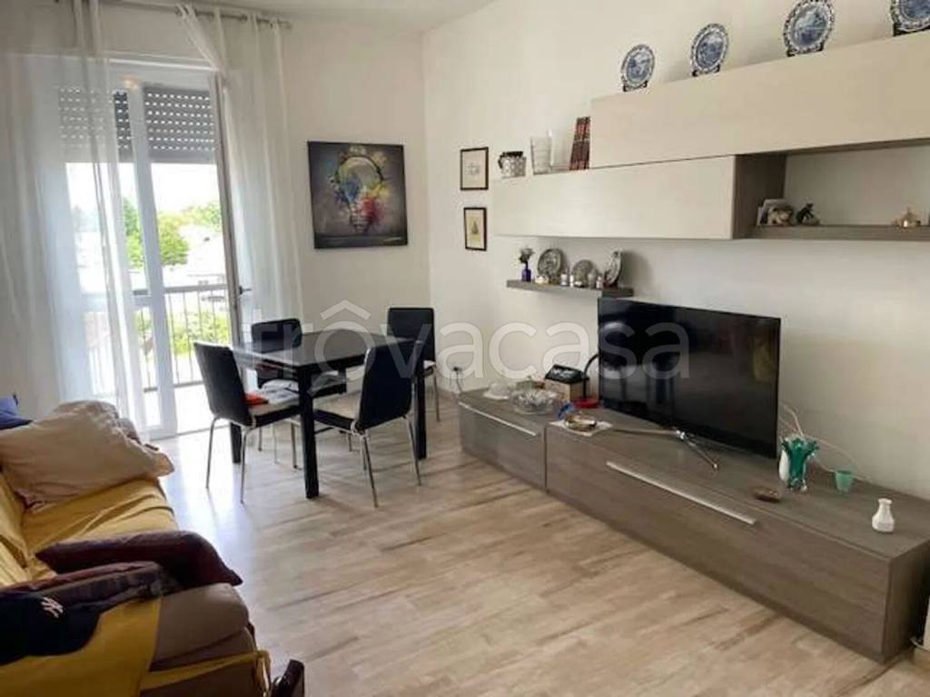 appartamento in vendita ad Alessandria in zona Orti