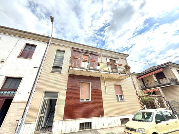 appartamento in vendita ad Alessandria in zona Centro Città
