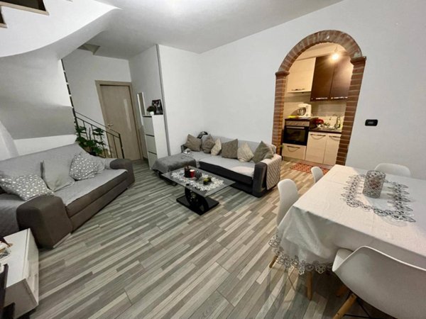 casa indipendente in vendita ad Alessandria