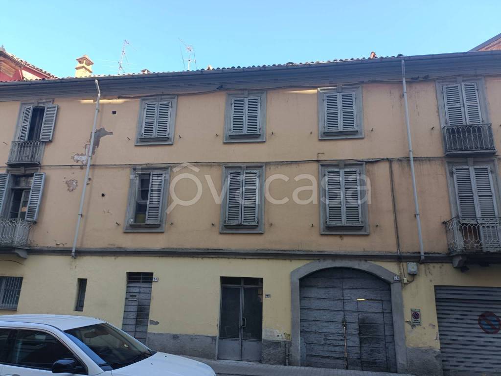 locale di sgombero in vendita ad Alessandria in zona Borgo Rovereto