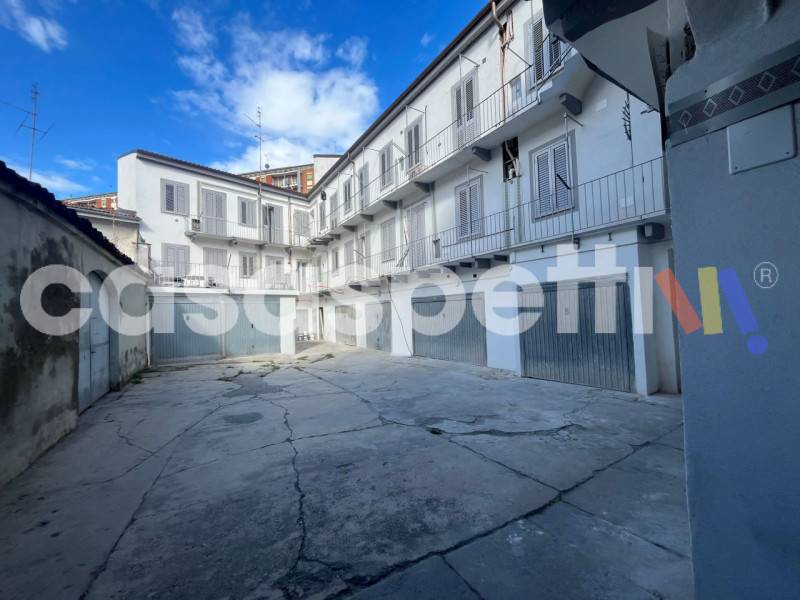 appartamento in vendita ad Alessandria in zona Centro Città