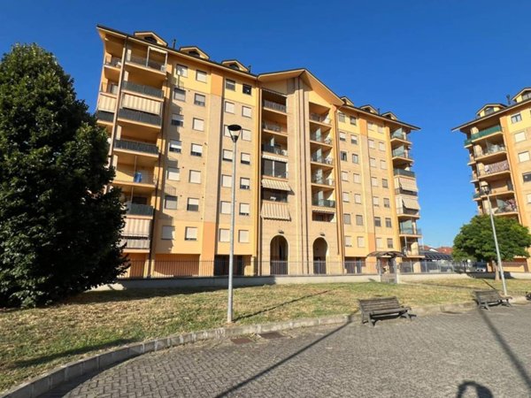 appartamento in vendita ad Alessandria in zona Casalbagliano