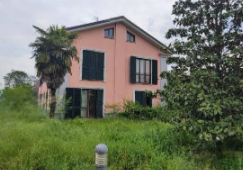 appartamento in vendita ad Alessandria in zona Castelceriolo