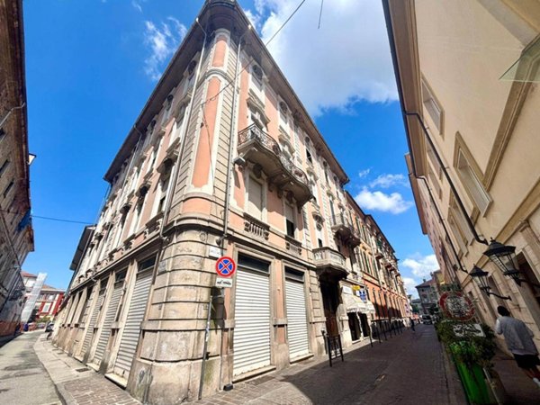 appartamento in vendita ad Alessandria in zona Centro Città