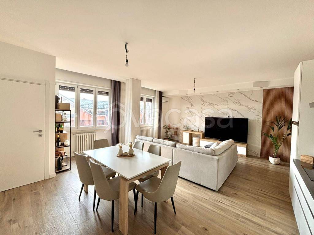 appartamento in vendita ad Alessandria in zona Centro Città