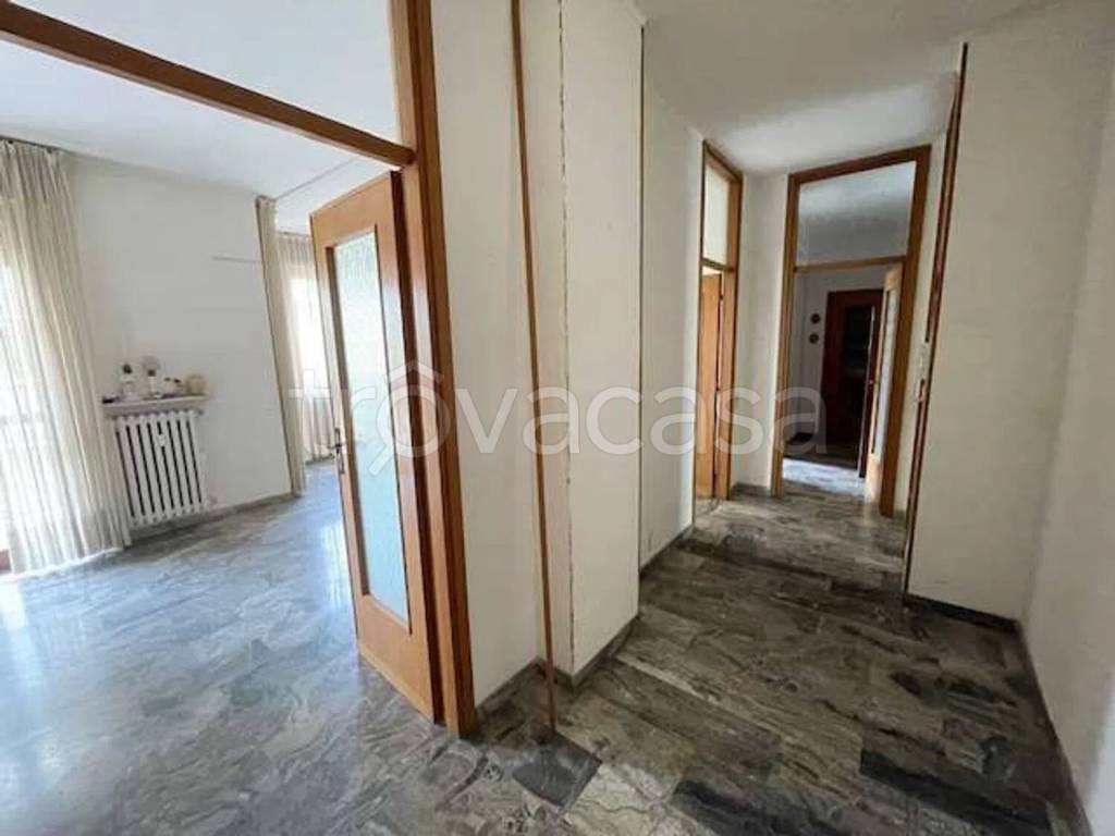 appartamento in vendita ad Alessandria in zona zona Pista