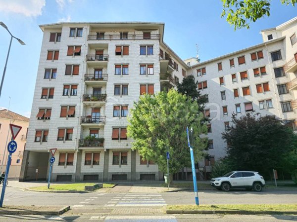 appartamento in vendita ad Alessandria in zona zona Pista