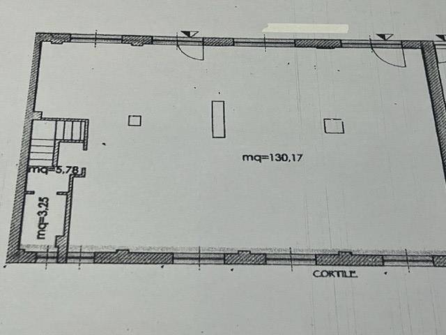 negozio in vendita ad Alessandria in zona Galimberti