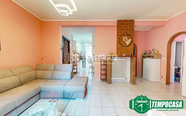 appartamento in vendita ad Alessandria in zona zona Pista