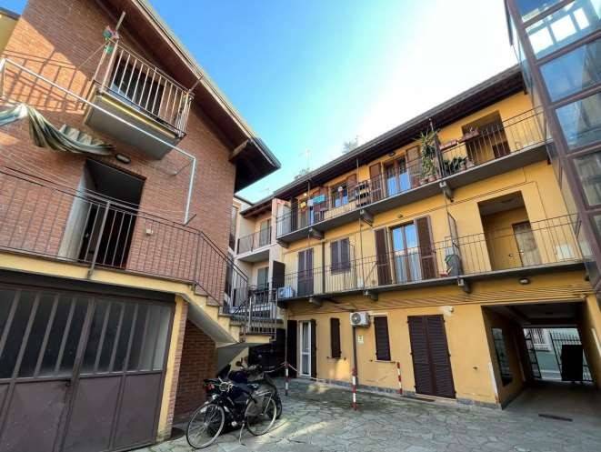 appartamento in vendita ad Alessandria in zona Borgo Rovereto