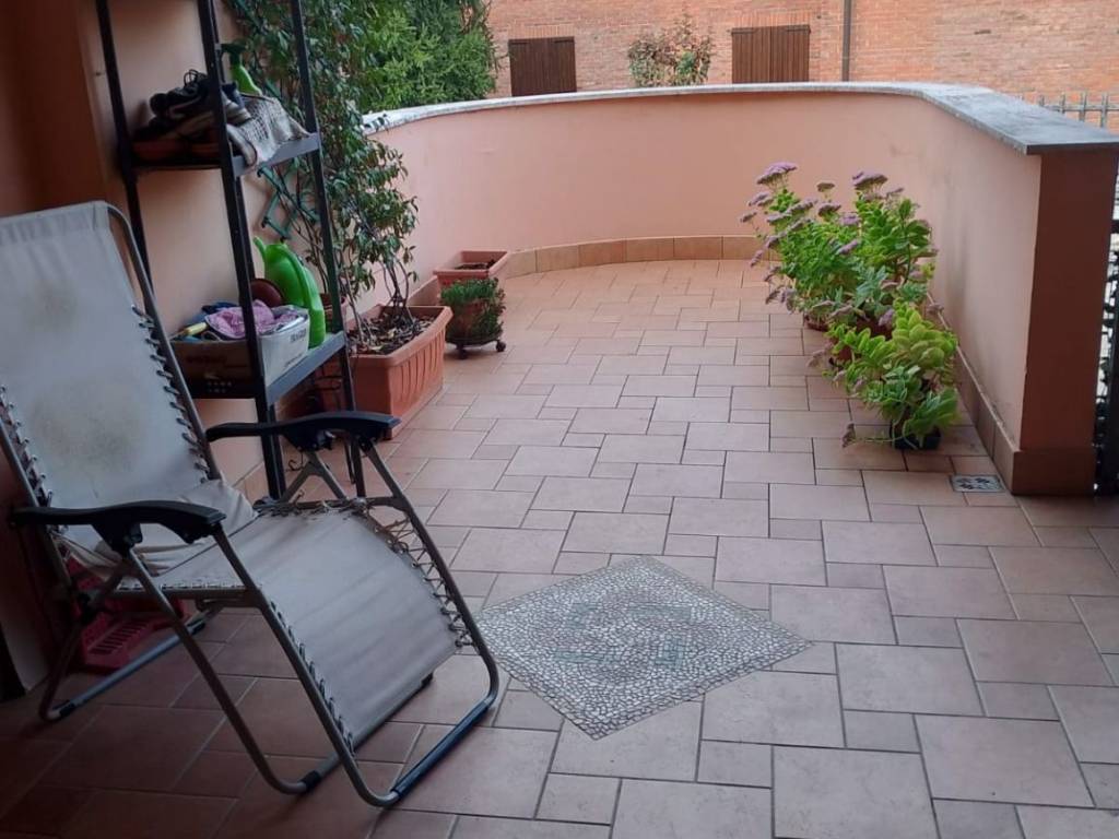 casa indipendente in vendita ad Alessandria in zona Galimberti